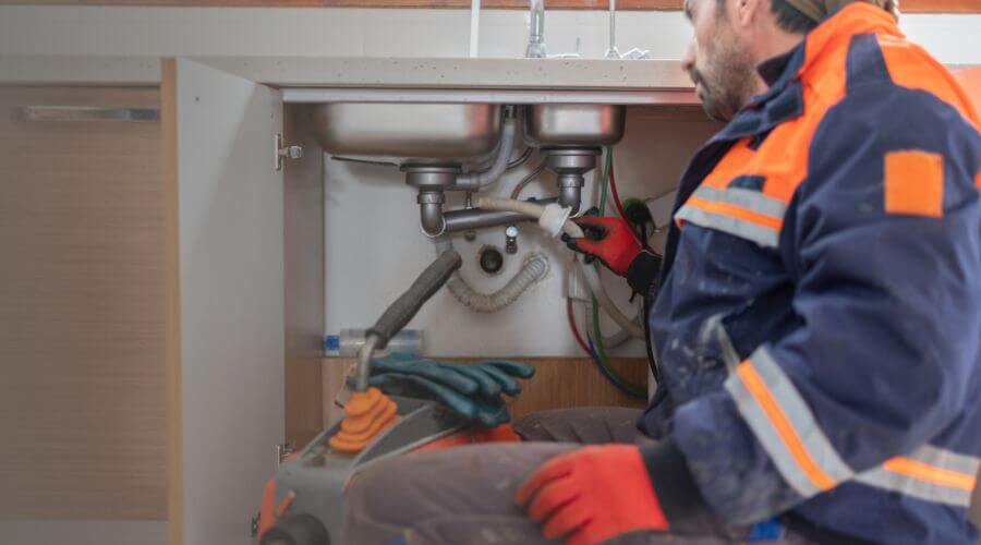 Professional slab leak plumber services in Dulce, NM
